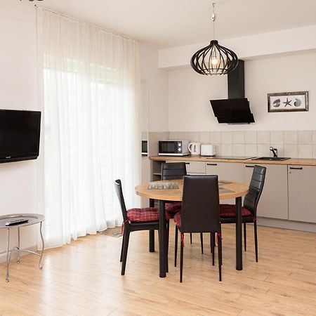 Kunigiskes Apartment Palanga Buitenkant foto